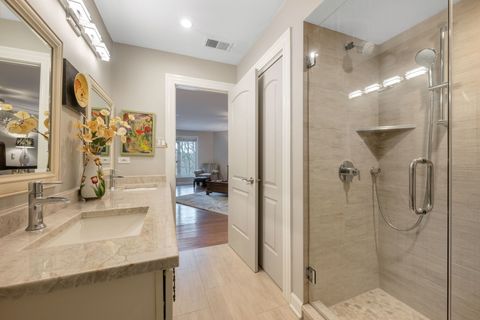 Tiny photo for 1125 Lake Cook Road #501E, Northbrook, IL 60062 (MLS # 12566862)