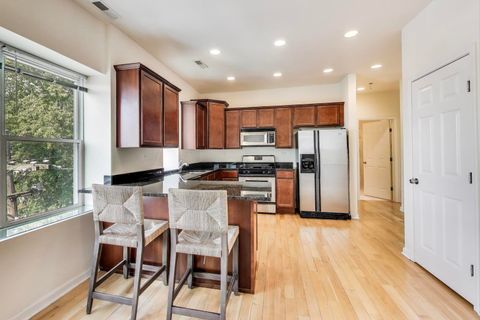 Tiny photo for 4948 N Kimball Avenue #4W, Chicago, IL 60625 (MLS # 12478149)