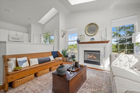 Tiny photo for 1496 Smythe Court, Gurnee, IL 60031 (MLS # 12460614)