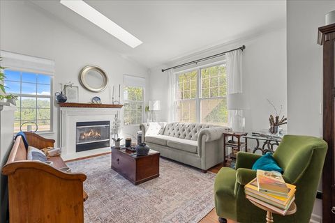 Tiny photo for 1496 Smythe Court, Gurnee, IL 60031 (MLS # 12460614)