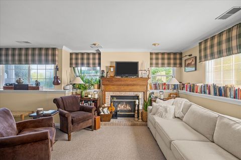 Tiny photo for 1496 Smythe Court, Gurnee, IL 60031 (MLS # 12460614)
