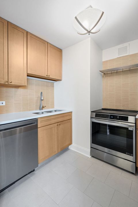 Tiny photo for 3660 N LAKE SHORE Drive #502, Chicago, IL 60613 (MLS # 12605425)