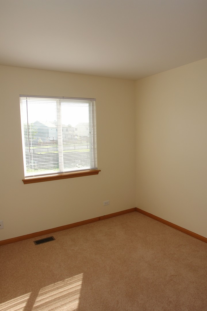 2164 N Cheswick Court