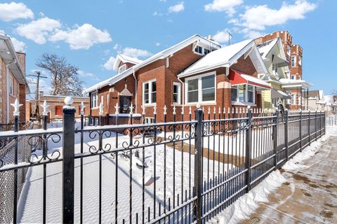 Tiny photo for 11440 S Indiana Avenue, Chicago, IL 60628 (MLS # 12556618)