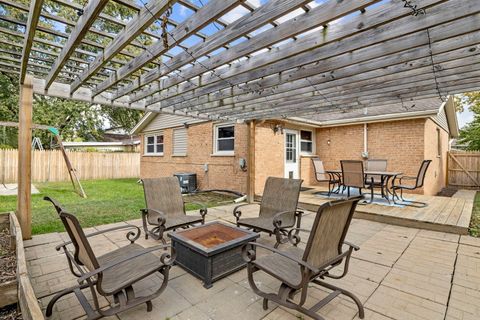 Tiny photo for 16520 Brenden Lane, Oak Forest, IL 60452 (MLS # 12501983)