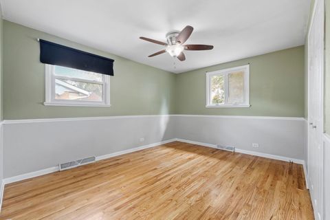 Tiny photo for 16520 Brenden Lane, Oak Forest, IL 60452 (MLS # 12501983)