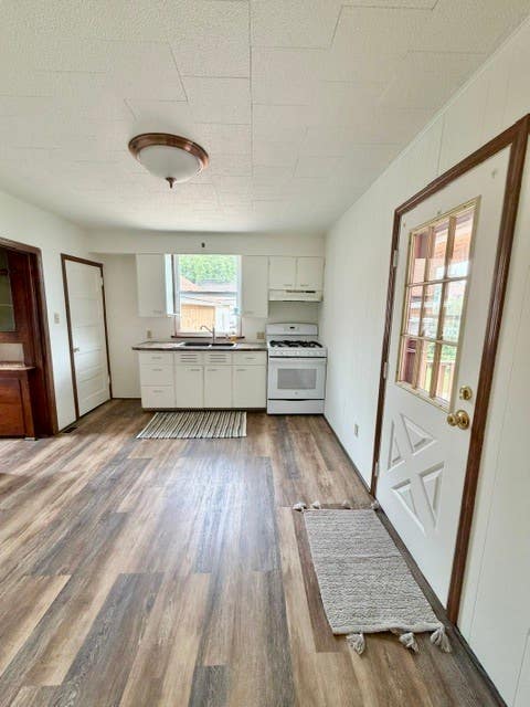 Tiny photo for 1206 Washington Street, Mendota, IL 61342 (MLS # 12710143)