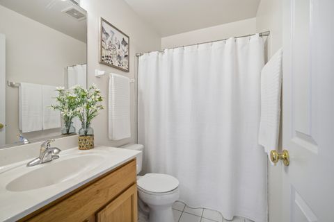 Tiny photo for 1688 Saint Andrew Drive, Vernon Hills, IL 60061 (MLS # 12493472)