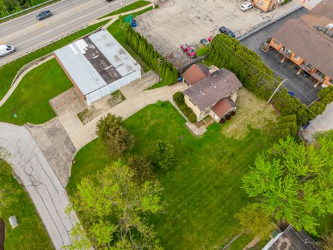 Tiny photo for 4703 Garfield Avenue, Lisle, IL 60532 (MLS # 12357628)