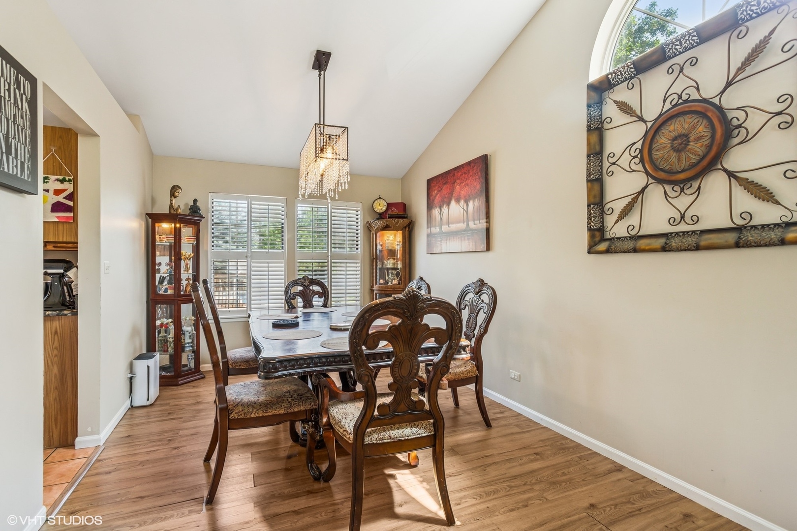 272 Village Lane