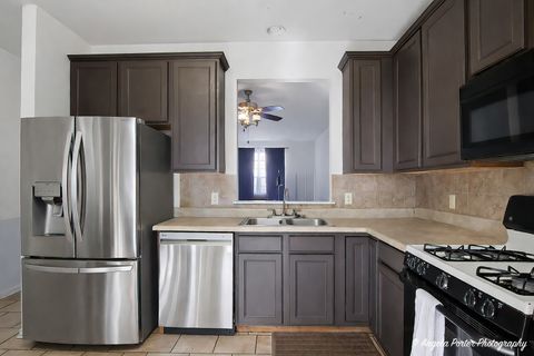 Tiny photo for 5309 COBBLERS Crossing, McHenry, IL 60050 (MLS # 12561163)