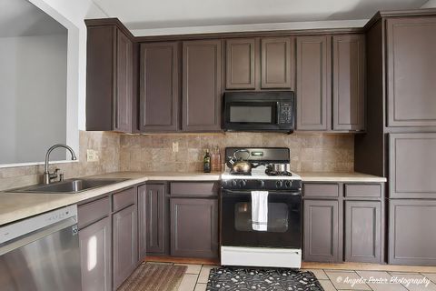 Tiny photo for 5309 COBBLERS Crossing, McHenry, IL 60050 (MLS # 12561163)