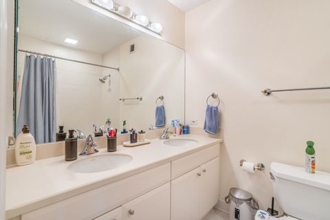 Tiny photo for 33 W Ontario Street #26A, Chicago, IL 60654 (MLS # 12555583)
