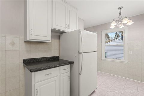 Tiny photo for 302 S Park Street, Westmont, IL 60559 (MLS # 12522662)