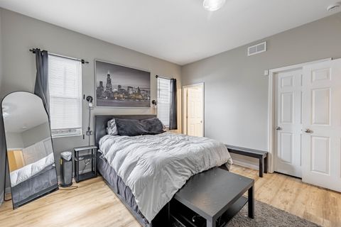 Tiny photo for 4439 S Calumet Avenue #1S, Chicago, IL 60653 (MLS # 12565626)