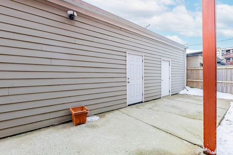 Tiny photo for 4439 S Calumet Avenue #1S, Chicago, IL 60653 (MLS # 12565626)