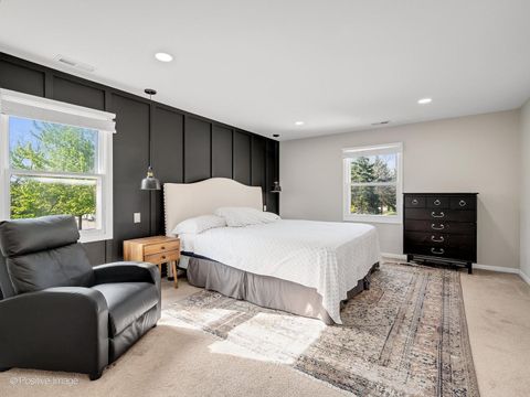 Tiny photo for 340 Whitehall Terrace, Bloomingdale, IL 60108 (MLS # 12624981)