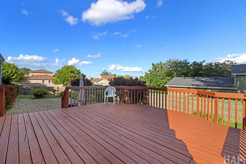 Tiny photo for 402 S Driftwood Trail, McHenry, IL 60050 (MLS # 12673219)
