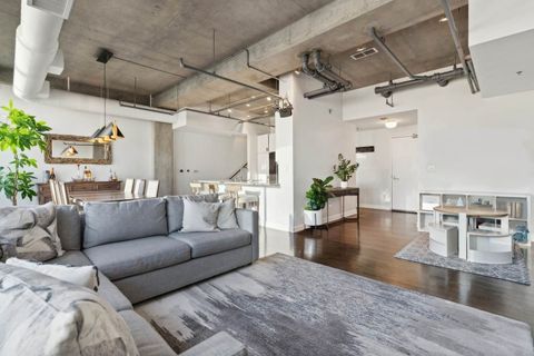 Tiny photo for 700 W Van Buren Street #PH2, Chicago, IL 60607 (MLS # 12584219)