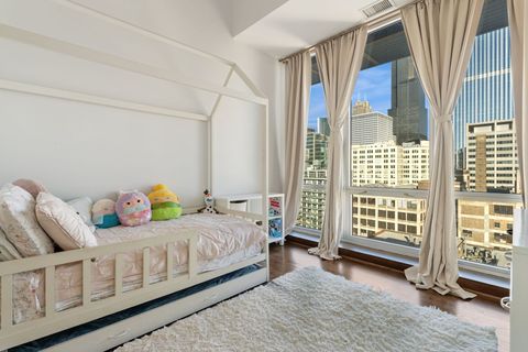 Tiny photo for 700 W Van Buren Street #PH2, Chicago, IL 60607 (MLS # 12584219)