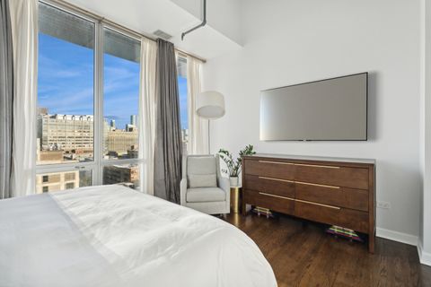 Tiny photo for 700 W Van Buren Street #PH2, Chicago, IL 60607 (MLS # 12584219)