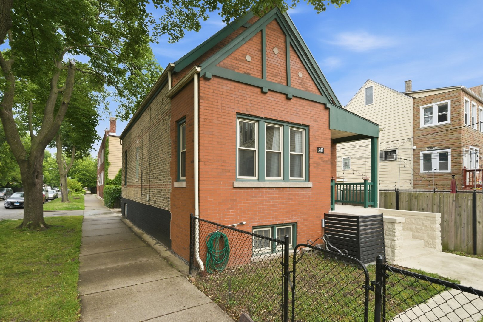 3141 N Richmond Street