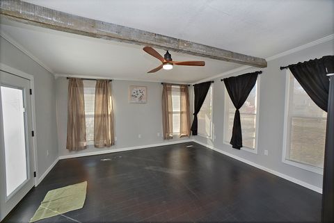 Tiny photo for 530 4th Avenue, Ottawa, IL 61350 (MLS # 12588113)