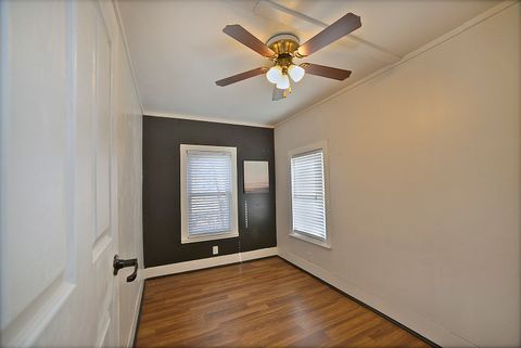 Tiny photo for 530 4th Avenue, Ottawa, IL 61350 (MLS # 12588113)