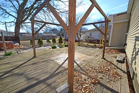 Tiny photo for 530 4th Avenue, Ottawa, IL 61350 (MLS # 12588113)