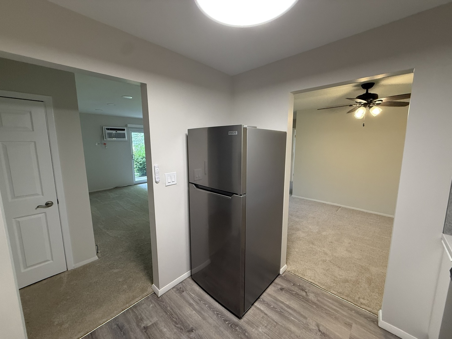 9S220 Lake Drive 16A-102