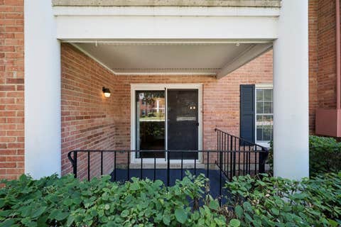 Tiny photo for 510 Shorely Drive #103, Barrington, IL 60010 (MLS # 12691639)