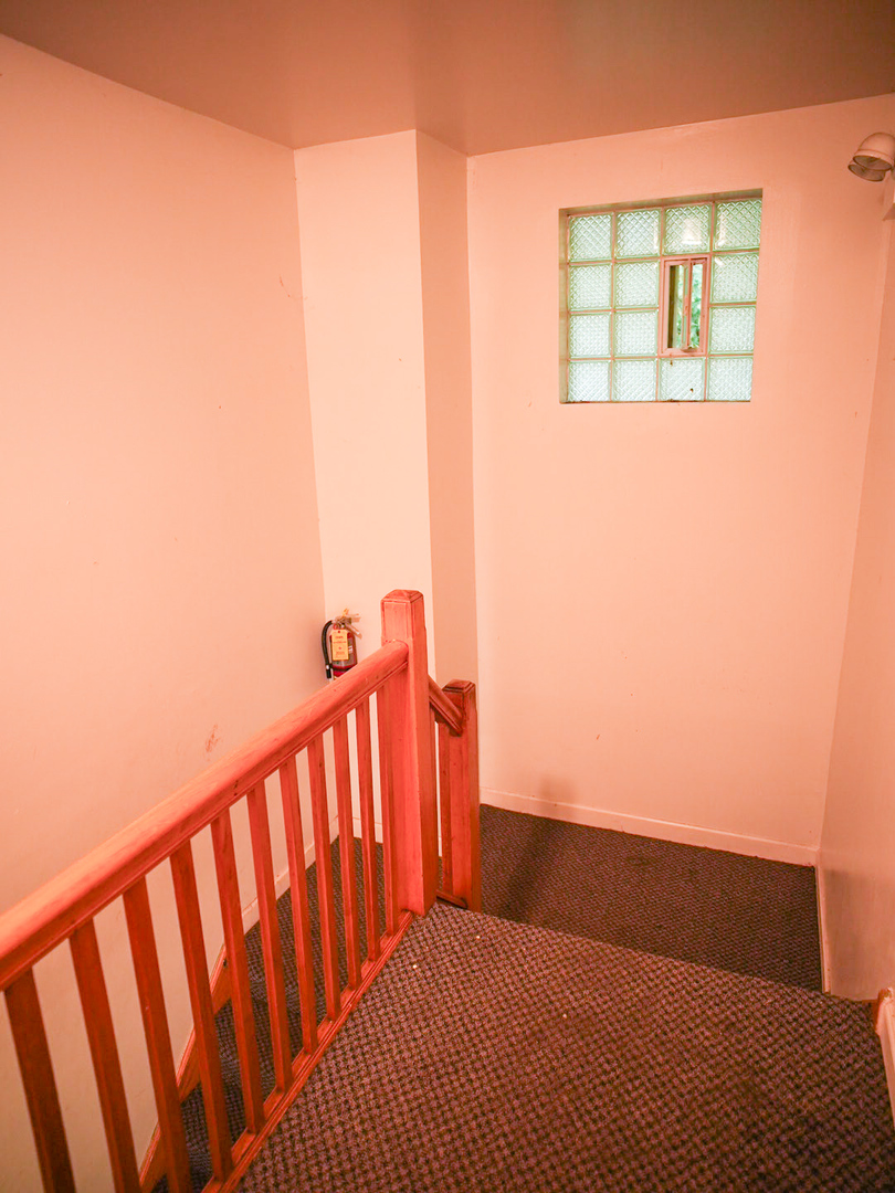 1937 W Pratt Boulevard 2N