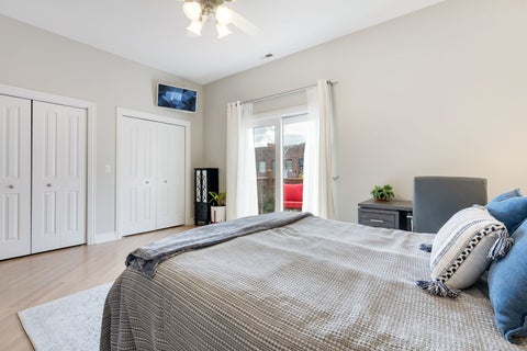 Tiny photo for 4216 N Ashland Avenue #3, Chicago, IL 60613 (MLS # 12764533)