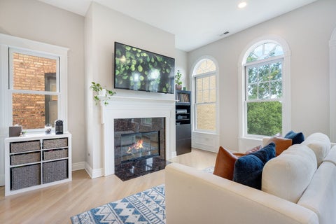 Tiny photo for 4216 N Ashland Avenue #3, Chicago, IL 60613 (MLS # 12764533)