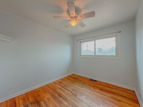 Tiny photo for 539 W Rose Avenue, Addison, IL 60101 (MLS # 12525993)