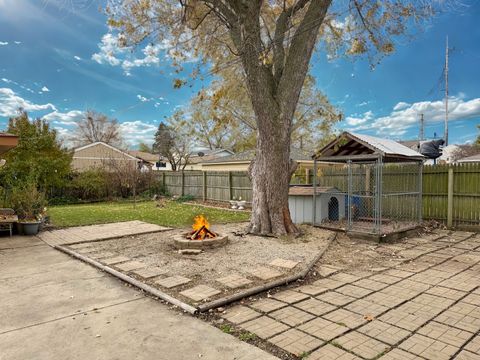 Tiny photo for 539 W Rose Avenue, Addison, IL 60101 (MLS # 12525993)