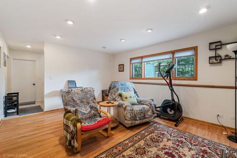 Tiny photo for 20698 N Eugene Avenue, Lincolnshire, IL 60069 (MLS # 12448700)