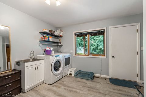Tiny photo for 20698 N Eugene Avenue, Lincolnshire, IL 60069 (MLS # 12448700)