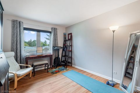 Tiny photo for 20698 N Eugene Avenue, Lincolnshire, IL 60069 (MLS # 12448700)