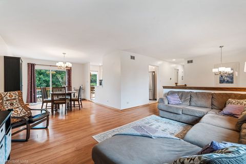 Tiny photo for 20698 N Eugene Avenue, Lincolnshire, IL 60069 (MLS # 12448700)