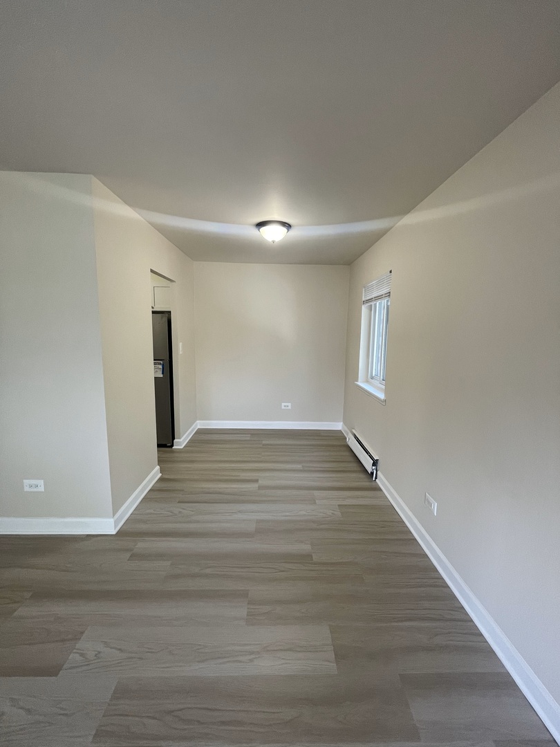 6633 N Sheridan Road 304