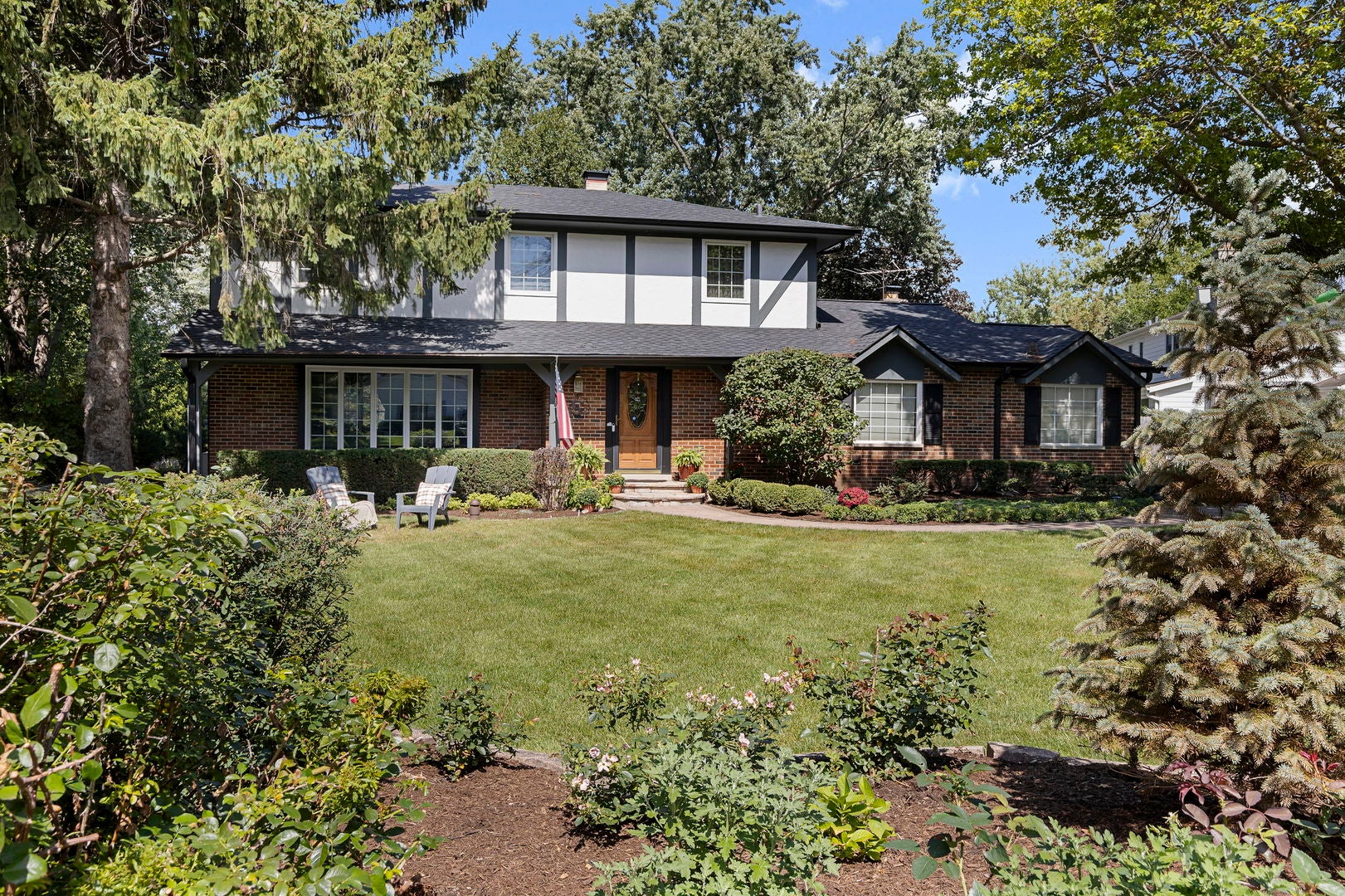 402 Minnaqua Drive
