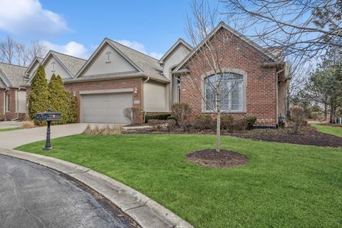 Photo of 8711 Berkley Court, Orland Park, IL 60462 (MLS # 12600582)