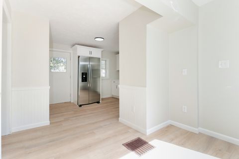 Tiny photo for 809 W Monroe Street, Bloomington, IL 61701 (MLS # 12491860)