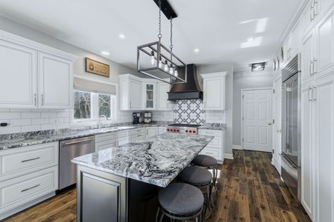 Tiny photo for 316 Ash Grove Lane, Oswego, IL 60543 (MLS # 12564115)