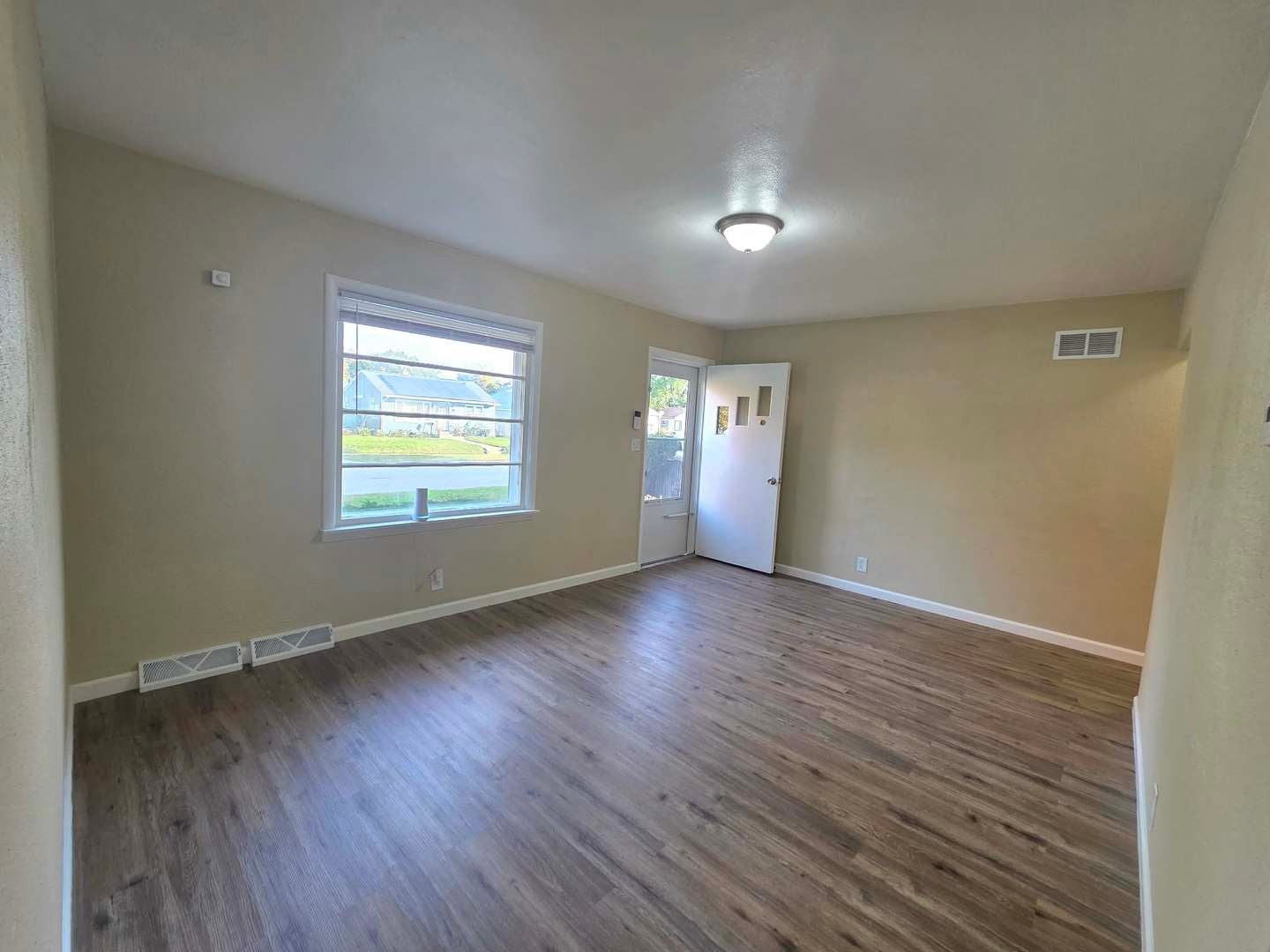 313 Renrose Avenue