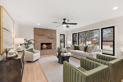 Tiny photo for 5115 Ellington Avenue, Western Springs, IL 60558 (MLS # 12588249)