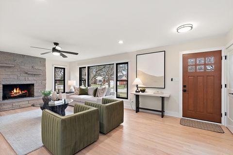 Tiny photo for 5115 Ellington Avenue, Western Springs, IL 60558 (MLS # 12588249)