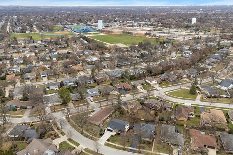 Tiny photo for 5115 Ellington Avenue, Western Springs, IL 60558 (MLS # 12588249)