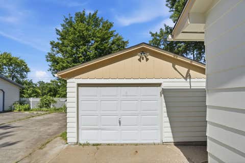 Tiny photo for 8112 7th Street W ST, Rock Island, IL 61201 (MLS # 12706193)